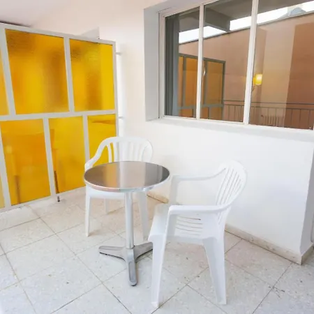 Port Vista Oro Hotell