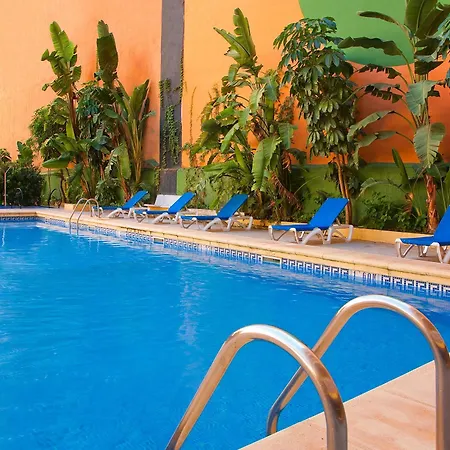 Port Vista Oro Hotel